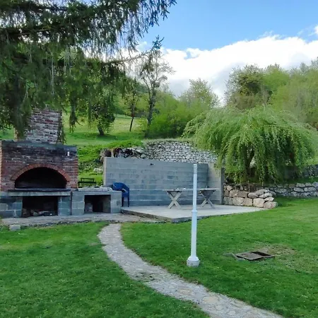 Vikendica Jagnjid Holiday home Ivisovo Greblje